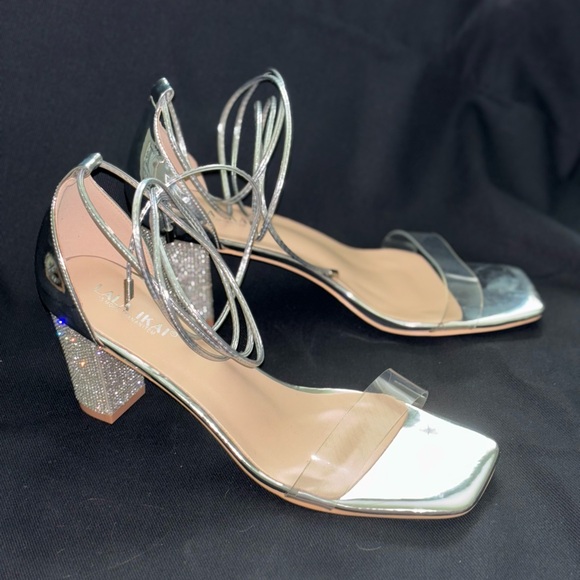 Lala Akia size 40 rhinestone - Picture 2 of 6